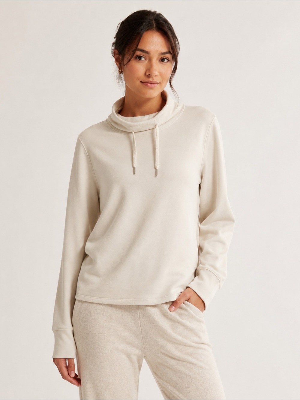 Quince Ivory Funnel Neck Pullover Sweatshirt Women’s Medium Soft Cozy Minimalist